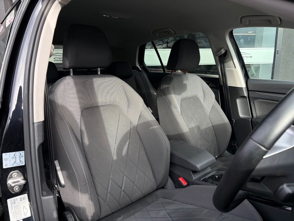 Used Volkswagen Golf 2023 for sale - 77422712: Photo 36