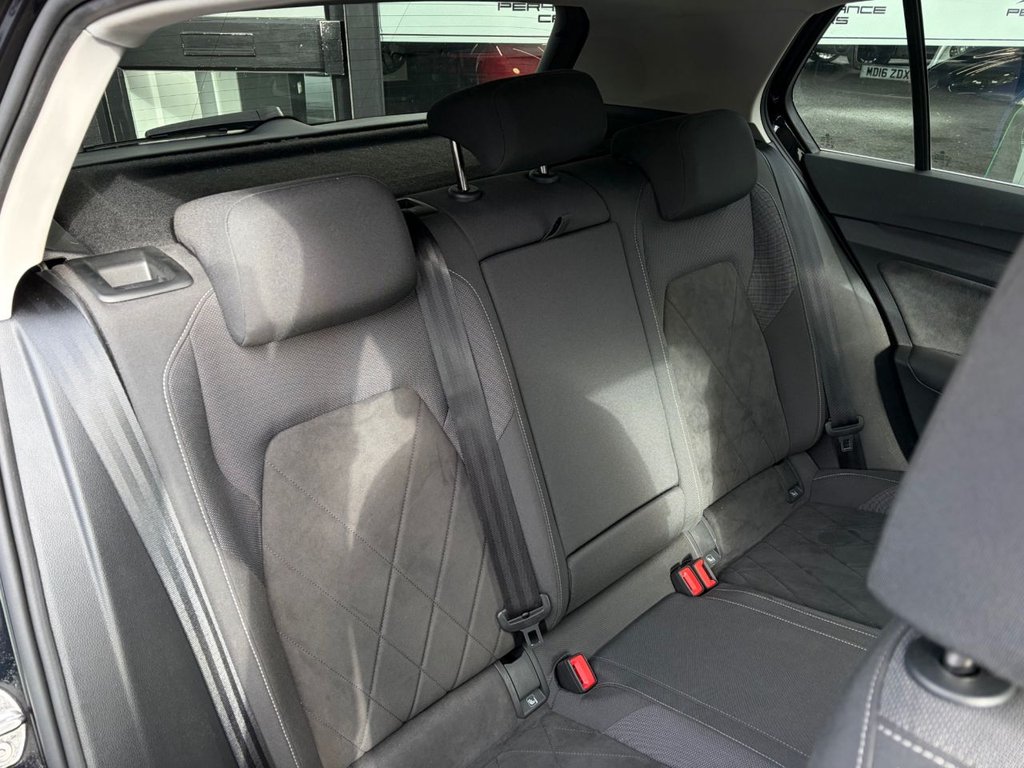 Used Volkswagen Golf 2023 for sale - 77422712: Photo 39