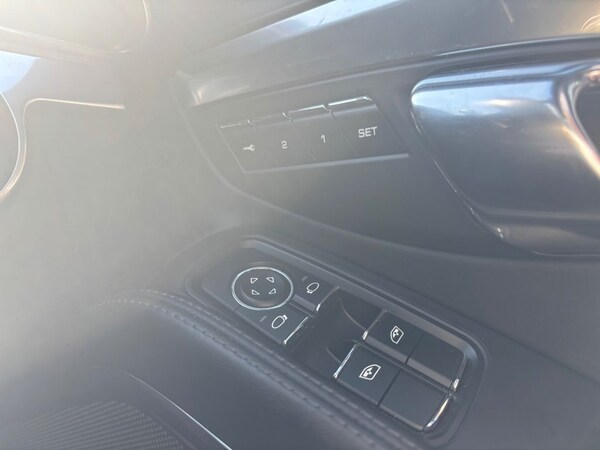 Used Porsche 911 2015 for sale - 74318774: Photo 36