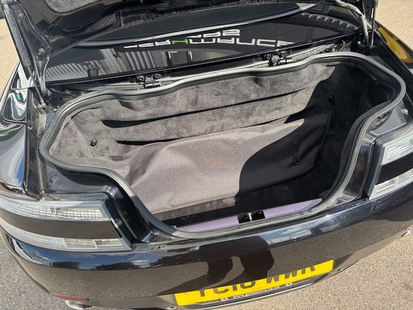 Used Aston Martin Vantage 2016 for sale - 75473832: Photo 22