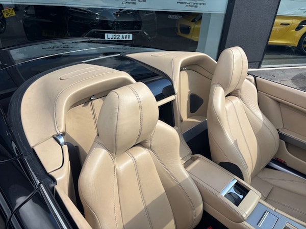 Used Aston Martin Vantage 2016 for sale - 75473832: Photo 26