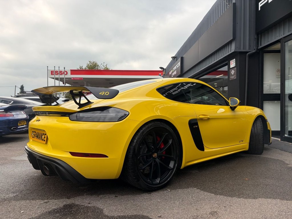 Used Porsche 718 Cayman 2021 for sale - 76280118: Photo 31