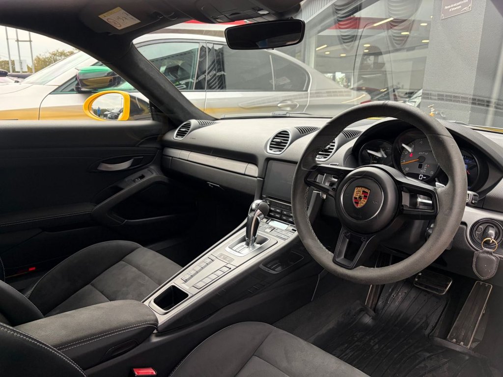 Used Porsche 718 Cayman 2021 for sale - 76280118: Photo 45