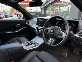 Used BMW 3 Series 2024 for sale - 78457679: Photo