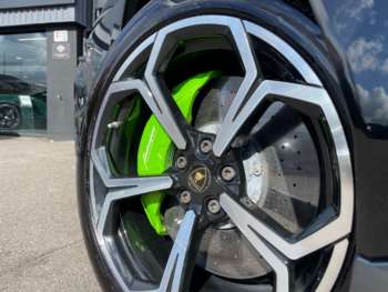 Used Lamborghini Urus 2019 for sale - 73939169: Photo