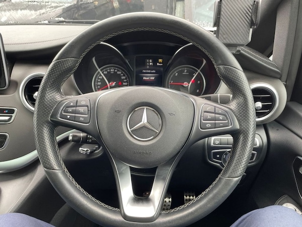 Used Mercedes-Benz V-Class 2018 for sale - 75653668: Photo 17
