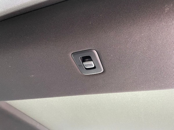 Used Mercedes-Benz V-Class 2018 for sale - 75653668: Photo 25