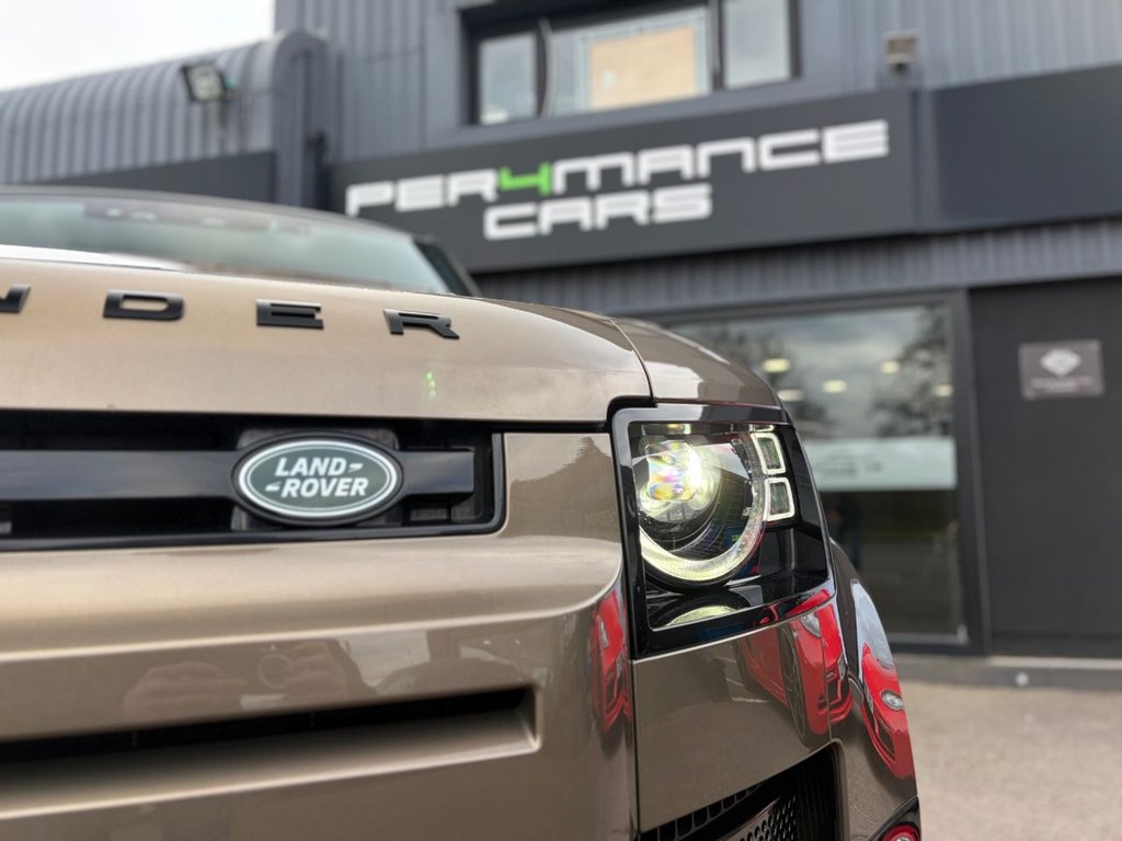 Used Land Rover Defender 2021 for sale - 78030394: Photo 13