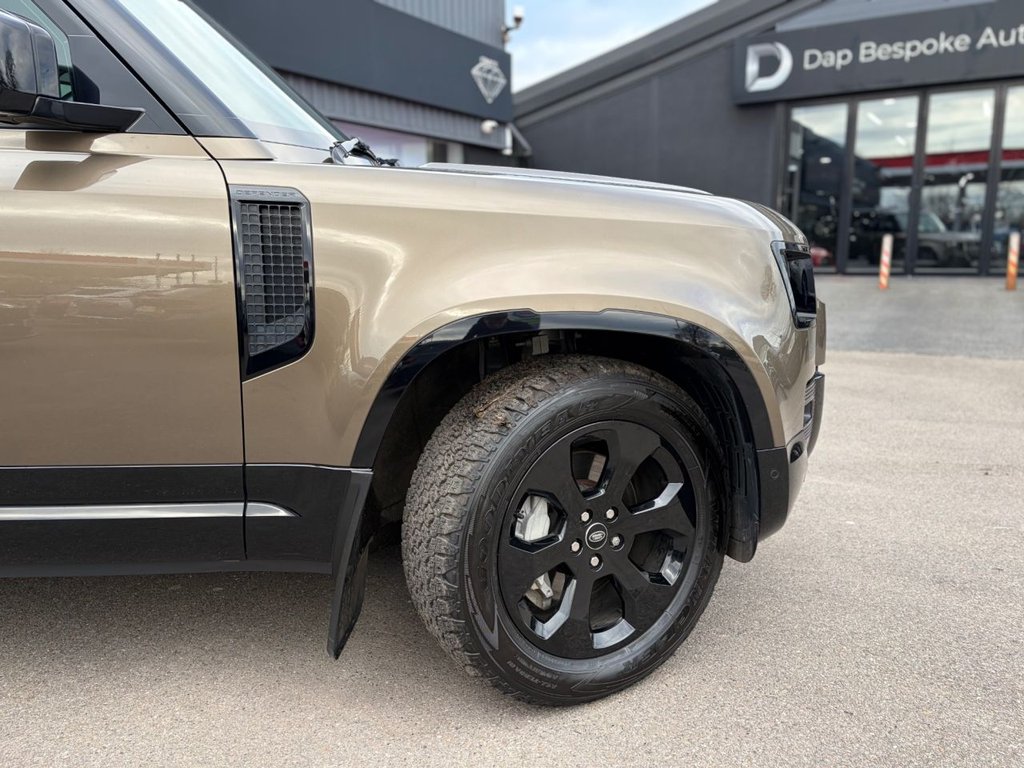 Used Land Rover Defender 2021 for sale - 78030394: Photo 20