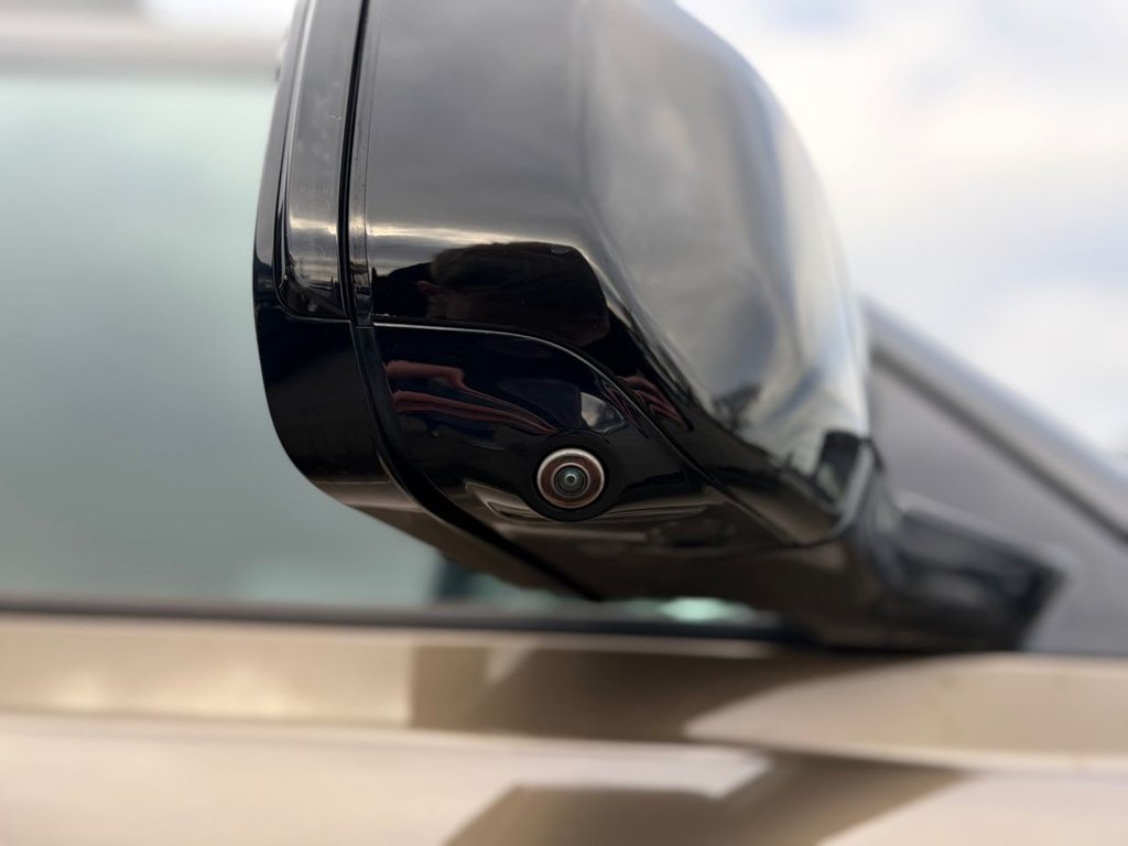 Used Land Rover Defender 2021 for sale - 78030394: Photo 25