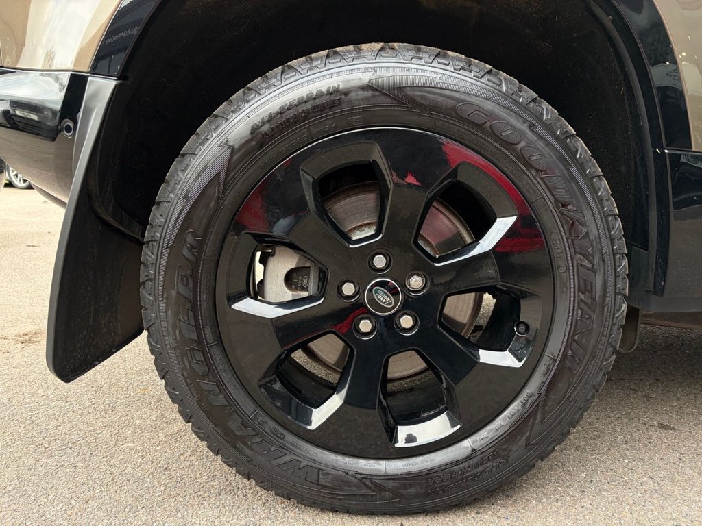 Used Land Rover Defender 2021 for sale - 78030394: Photo 40