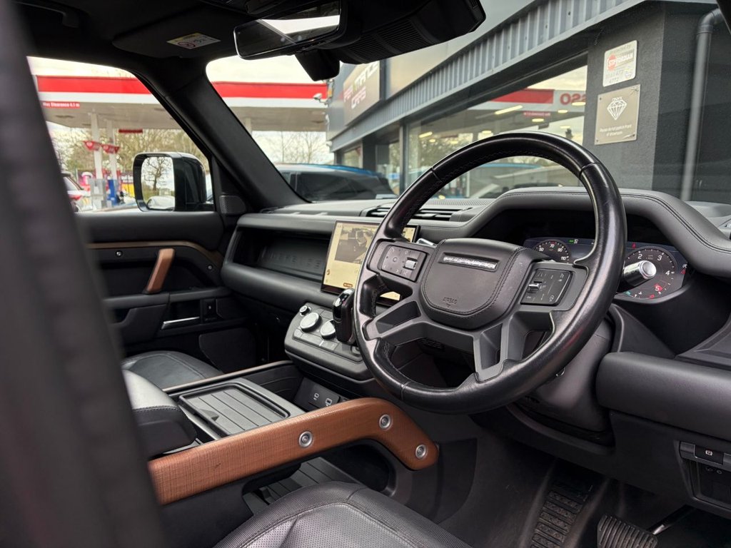 Used Land Rover Defender 2021 for sale - 78030394: Photo 50
