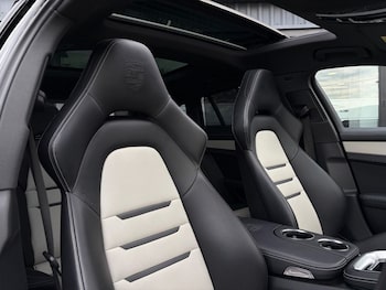 Used Porsche Panamera 2023 for sale - 78525097: Photo