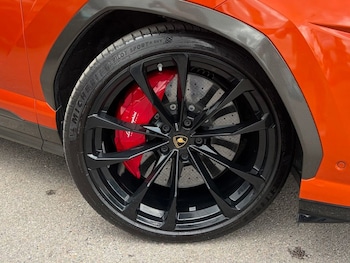 Used Lamborghini Urus 2019 for sale - 78806315: Photo