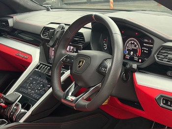 Used Lamborghini Urus 2019 for sale - 78806315: Photo
