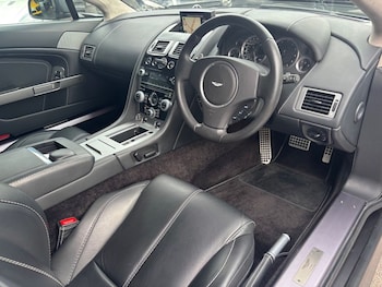 Used Aston Martin Vantage 2015 for sale - 75286610: Photo