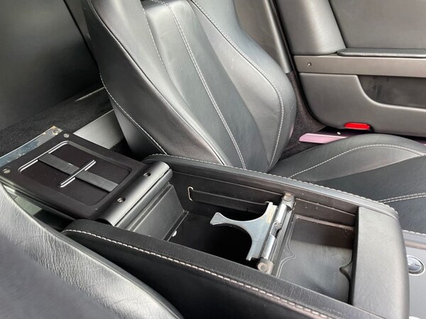 Used Aston Martin Vantage 2009 for sale - 75170943: Photo 16