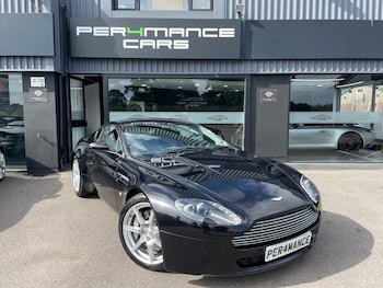 Used Aston Martin Vantage 2009 for sale - 75170943: Photo