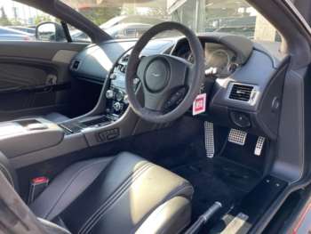 Used Aston Martin Vantage 2011 for sale - 73137256: Photo