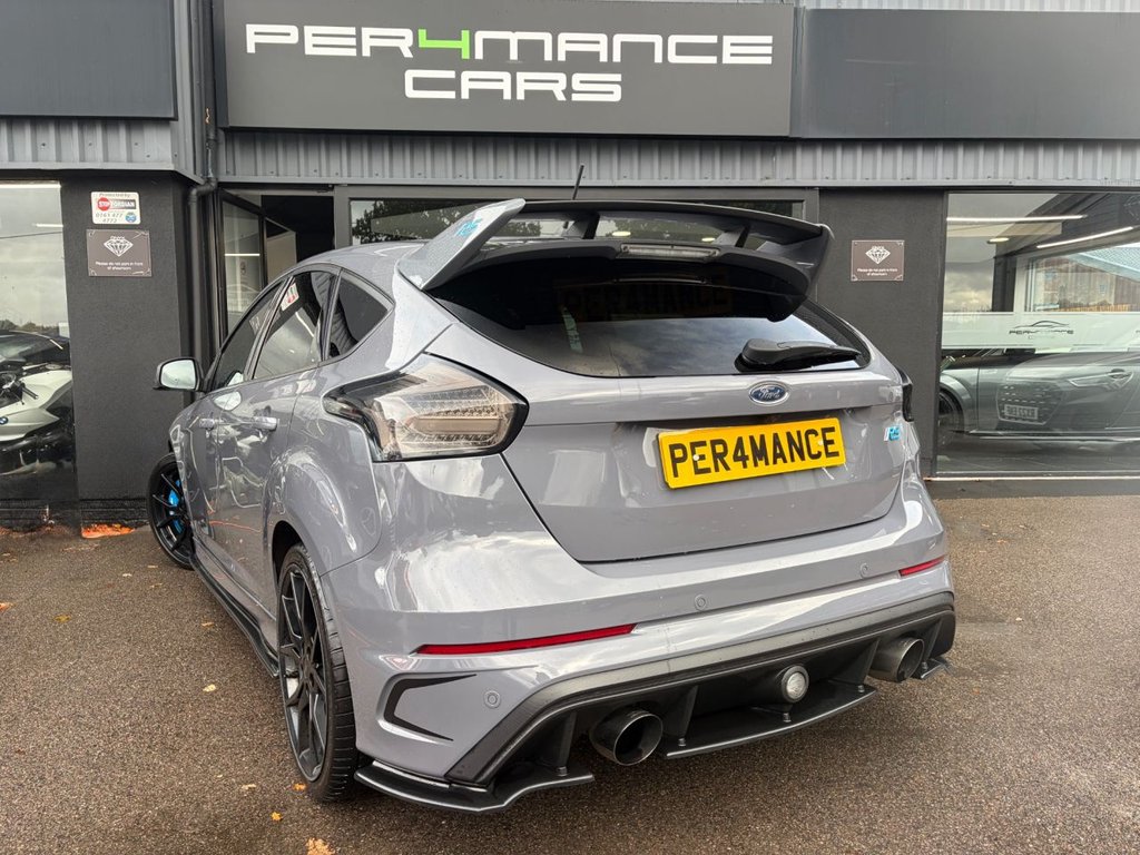 Used Ford Focus 2017 for sale - 76375988: Photo 2