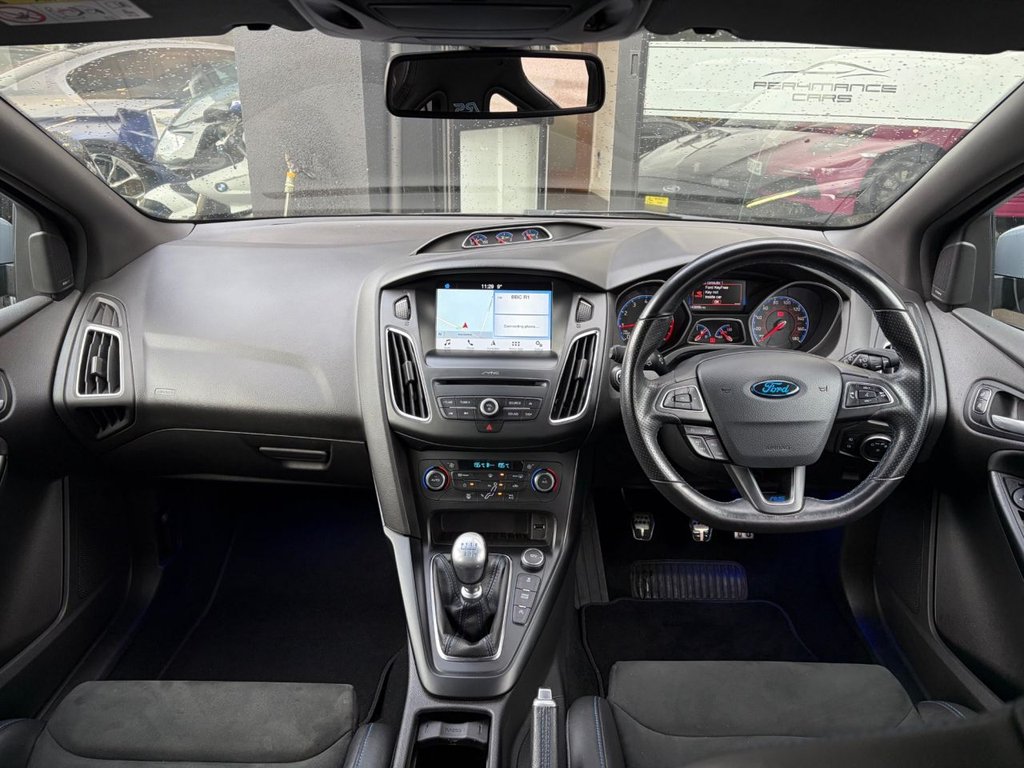 Used Ford Focus 2017 for sale - 76375988: Photo 4