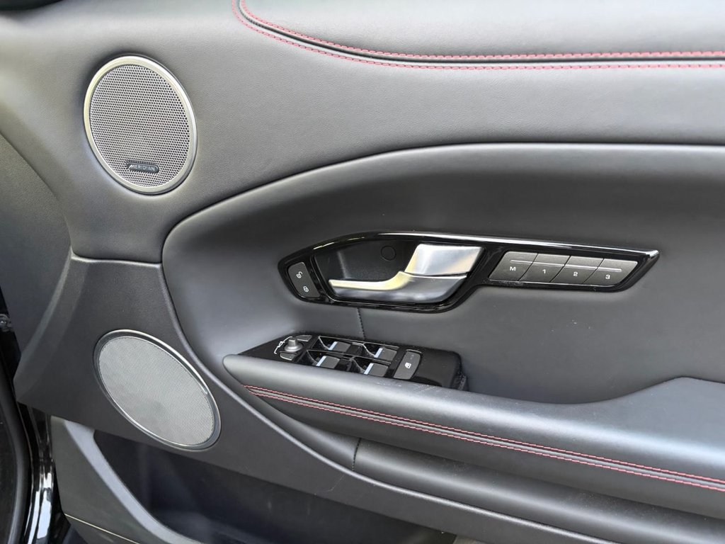 Used Land Rover Range Rover Evoque 2016 for sale - 76482095: Photo 32