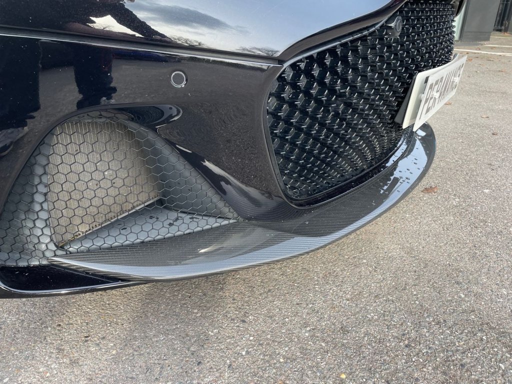 Used Aston Martin DBS 2022 for sale - 77557760: Photo 11