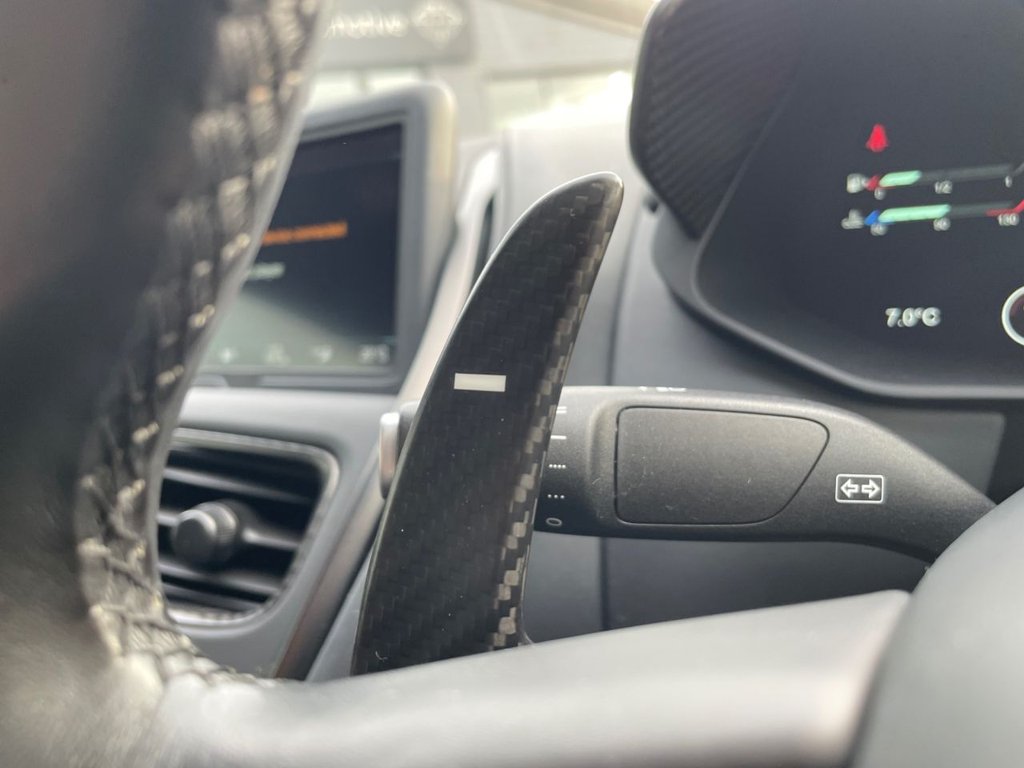 Used Aston Martin DBS 2022 for sale - 77557760: Photo 17