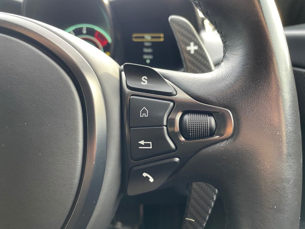 Used Aston Martin DBS 2022 for sale - 77557760: Photo 22