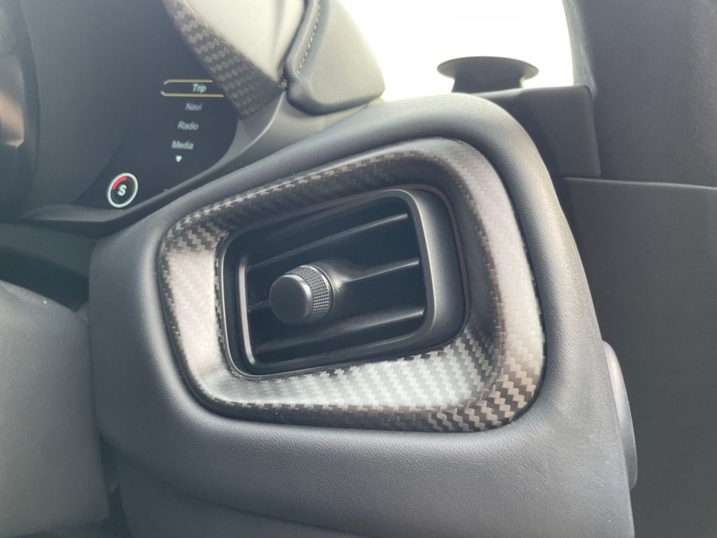 Used Aston Martin DBS 2022 for sale - 77557760: Photo 25