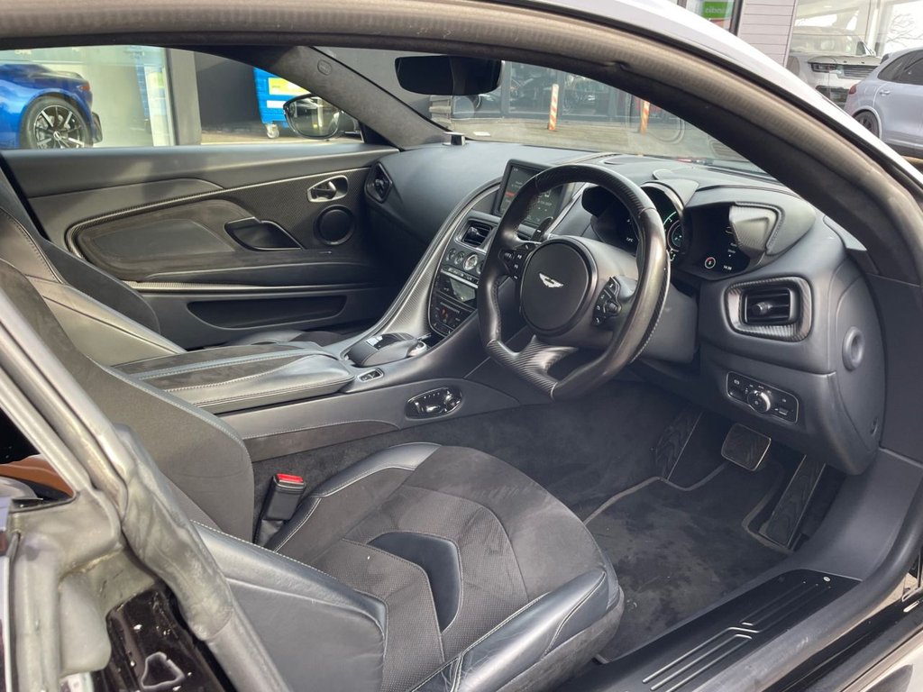 Used Aston Martin DBS 2022 for sale - 77557760: Photo 3