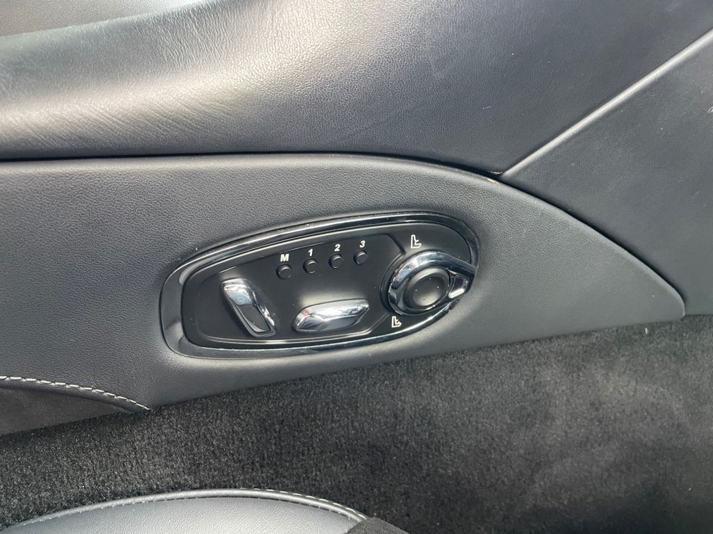 Used Aston Martin DBS 2022 for sale - 77557760: Photo 33