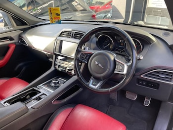 Used Jaguar F-Pace 2018 for sale - 77506947: Photo