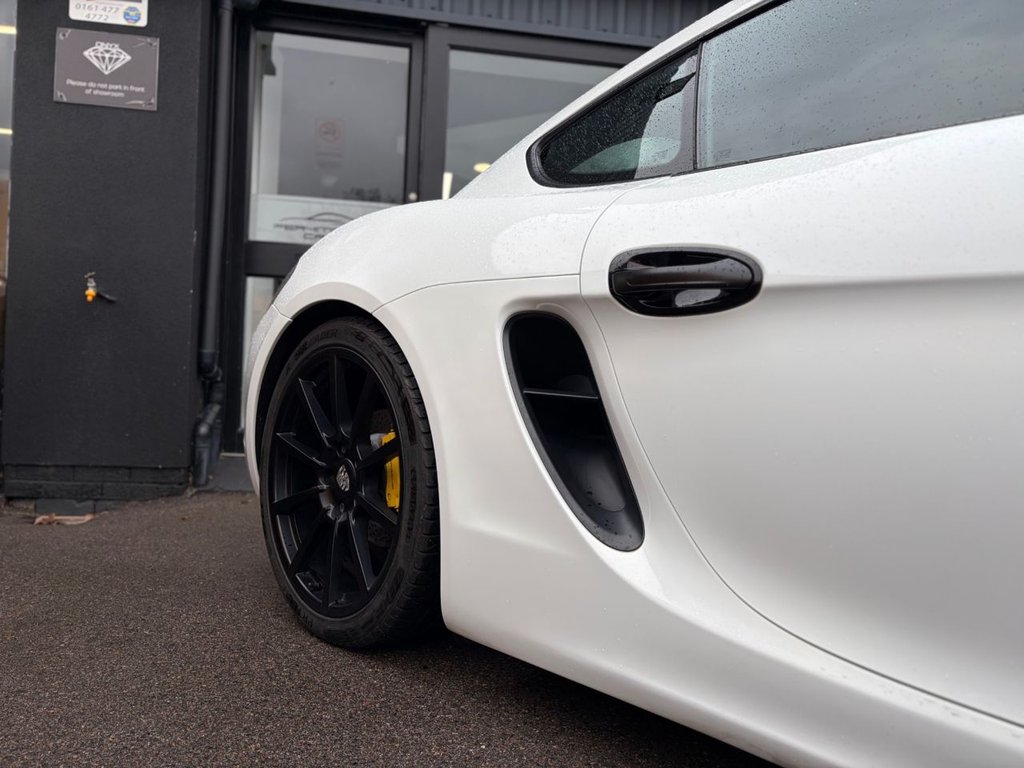 Used Porsche Cayman 2016 for sale - 77547307: Photo 19