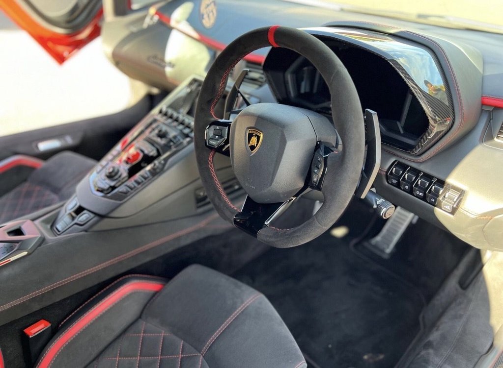 Used Lamborghini Aventador 2018 for sale - 77110967: Photo 19