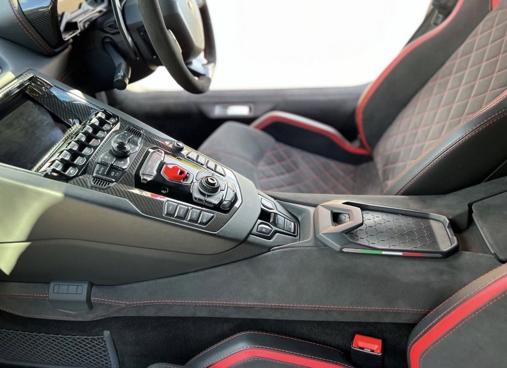 Used Lamborghini Aventador 2018 for sale - 77110967: Photo 22