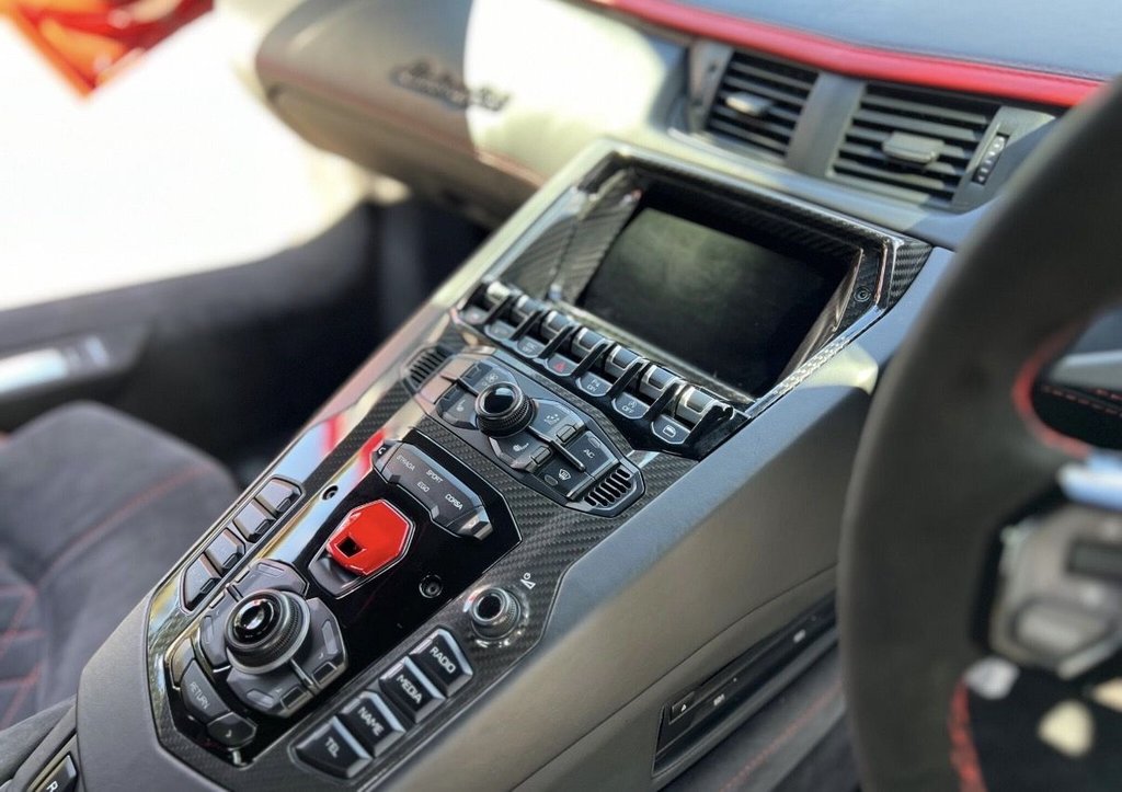 Used Lamborghini Aventador 2018 for sale - 77110967: Photo 23