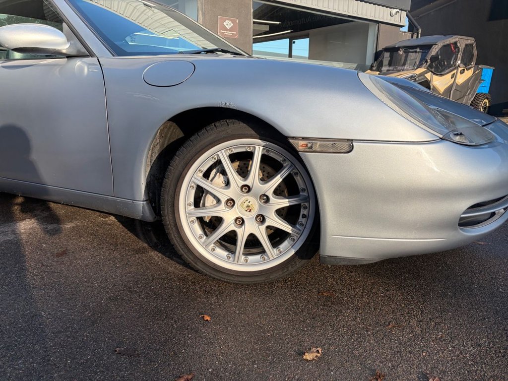 Used Porsche 911 2000 for sale - 76754550: Photo 15