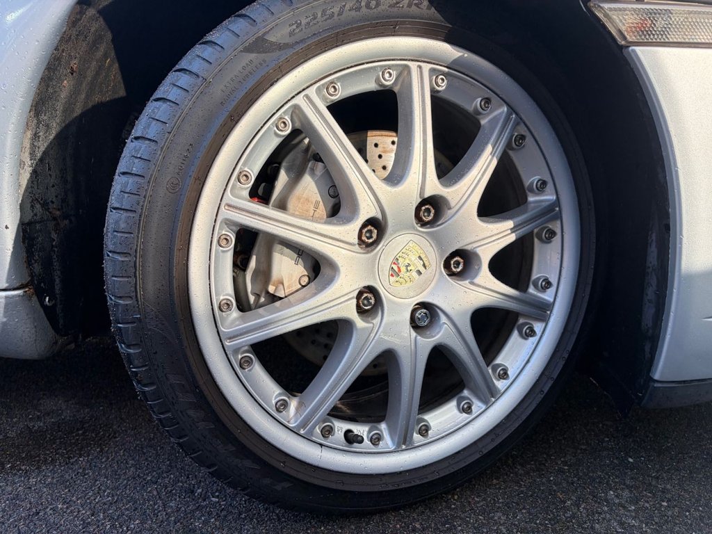 Used Porsche 911 2000 for sale - 76754550: Photo 32