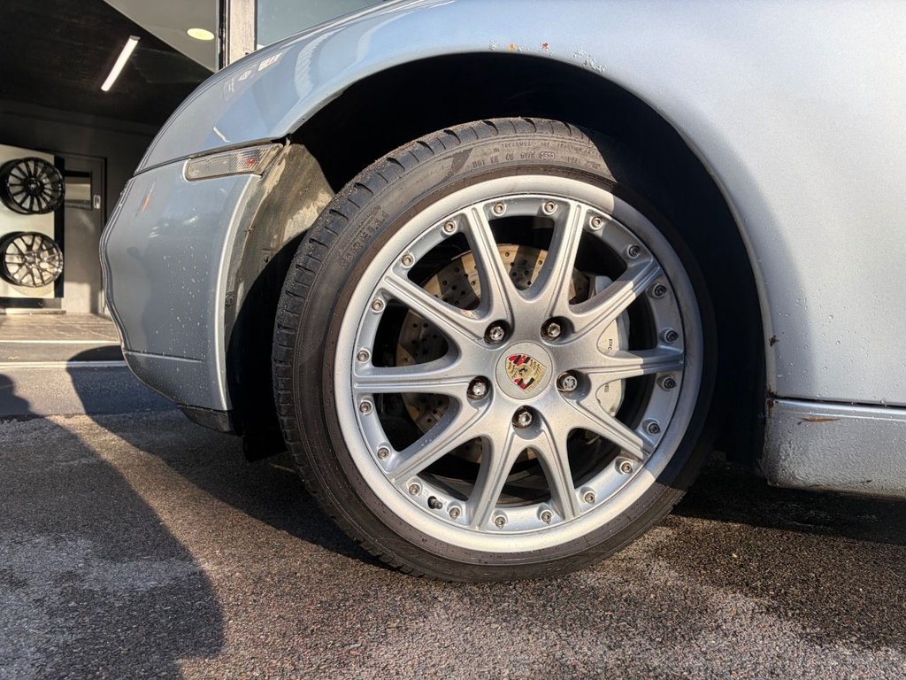 Used Porsche 911 2000 for sale - 76754550: Photo 34