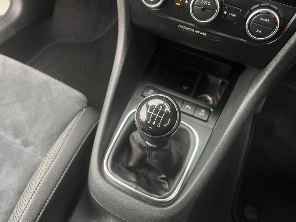 Used Volkswagen Golf 2014 for sale - 77779848: Photo 36