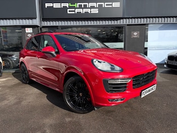 Used Porsche Cayenne 2016 for sale - 77891232: Photo