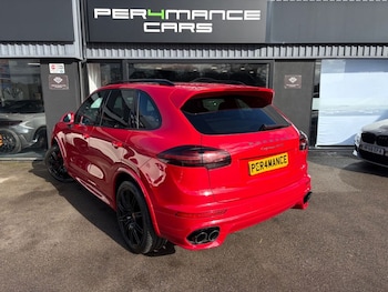 Used Porsche Cayenne 2016 for sale - 77891232: Photo