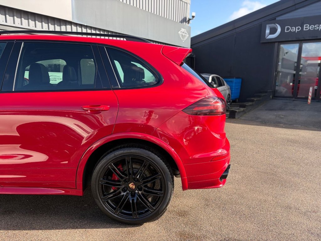 Used Porsche Cayenne 2016 for sale - 77891232: Photo 32