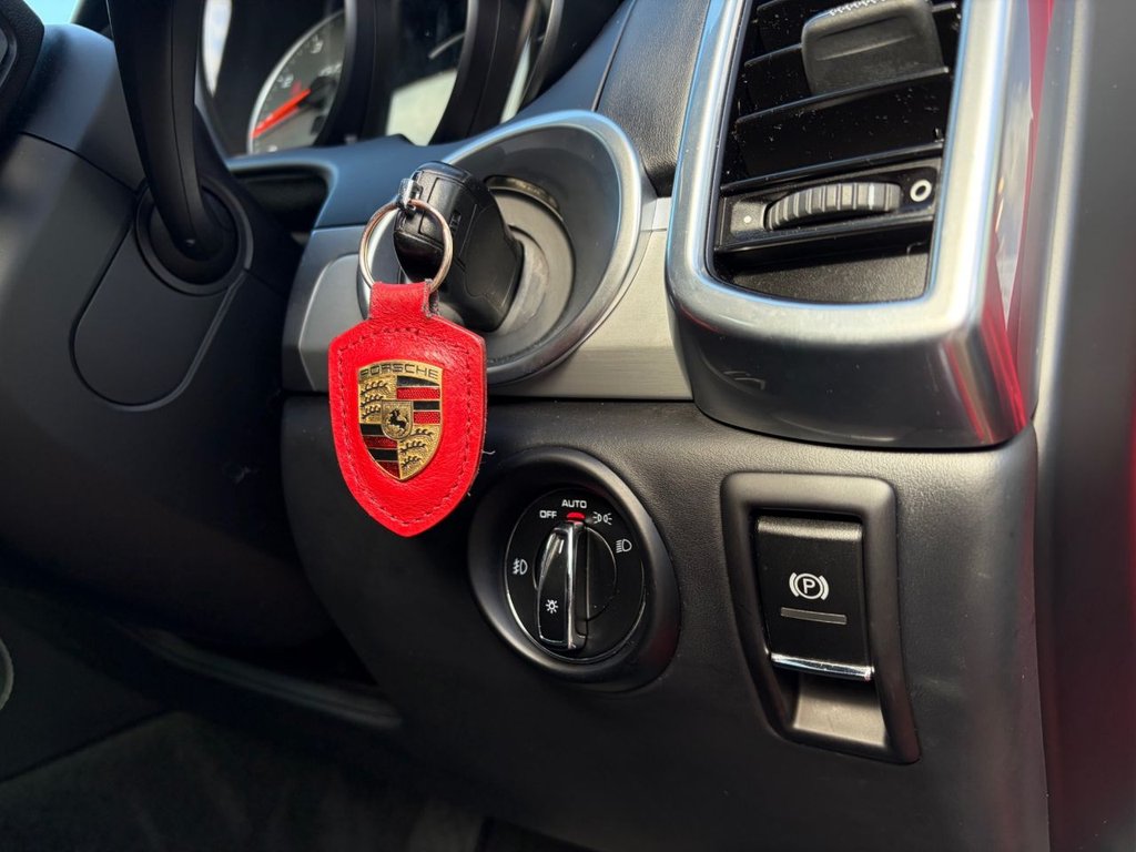 Used Porsche Cayenne 2016 for sale - 77891232: Photo 43