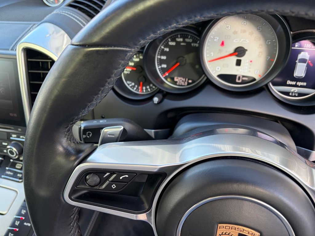 Used Porsche Cayenne 2016 for sale - 77891232: Photo 47