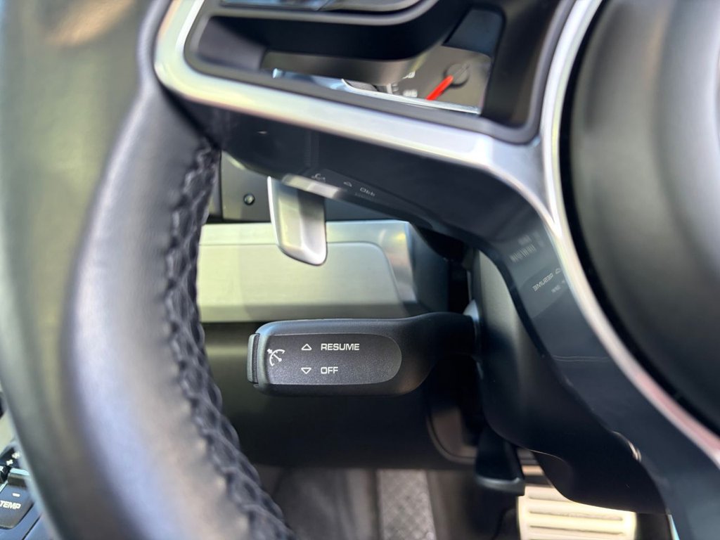 Used Porsche Cayenne 2016 for sale - 77891232: Photo 48