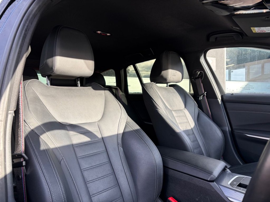 Used BMW 3 Series 2024 for sale - 76632471: Photo 5