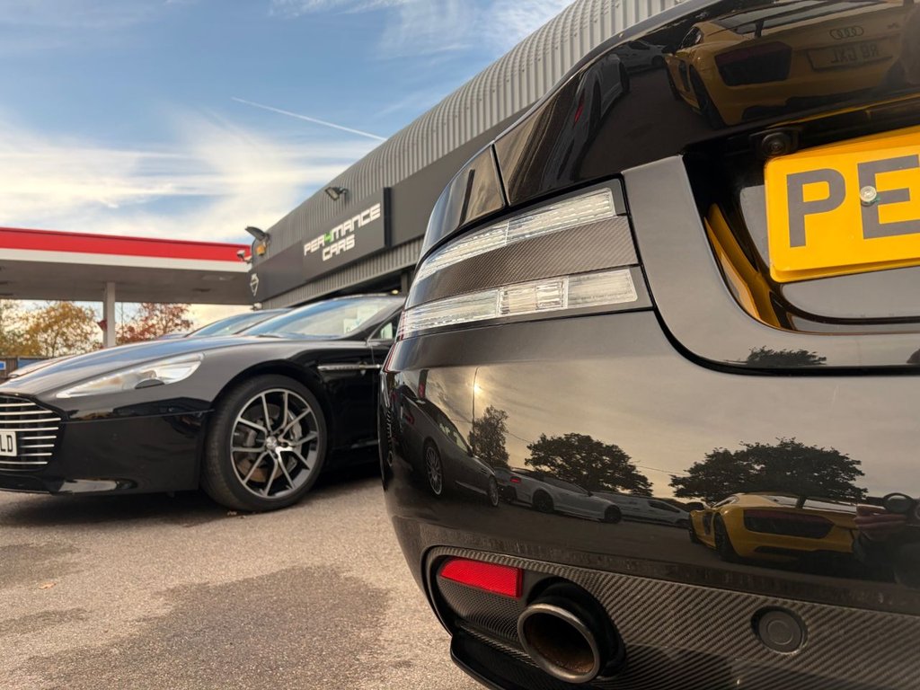 Used Aston Martin DB9 2015 for sale - 76406927: Photo 26