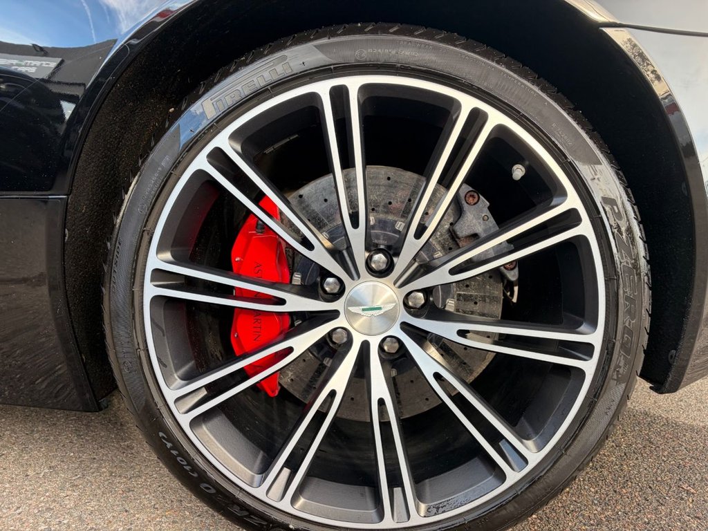 Used Aston Martin DB9 2015 for sale - 76406927: Photo 3